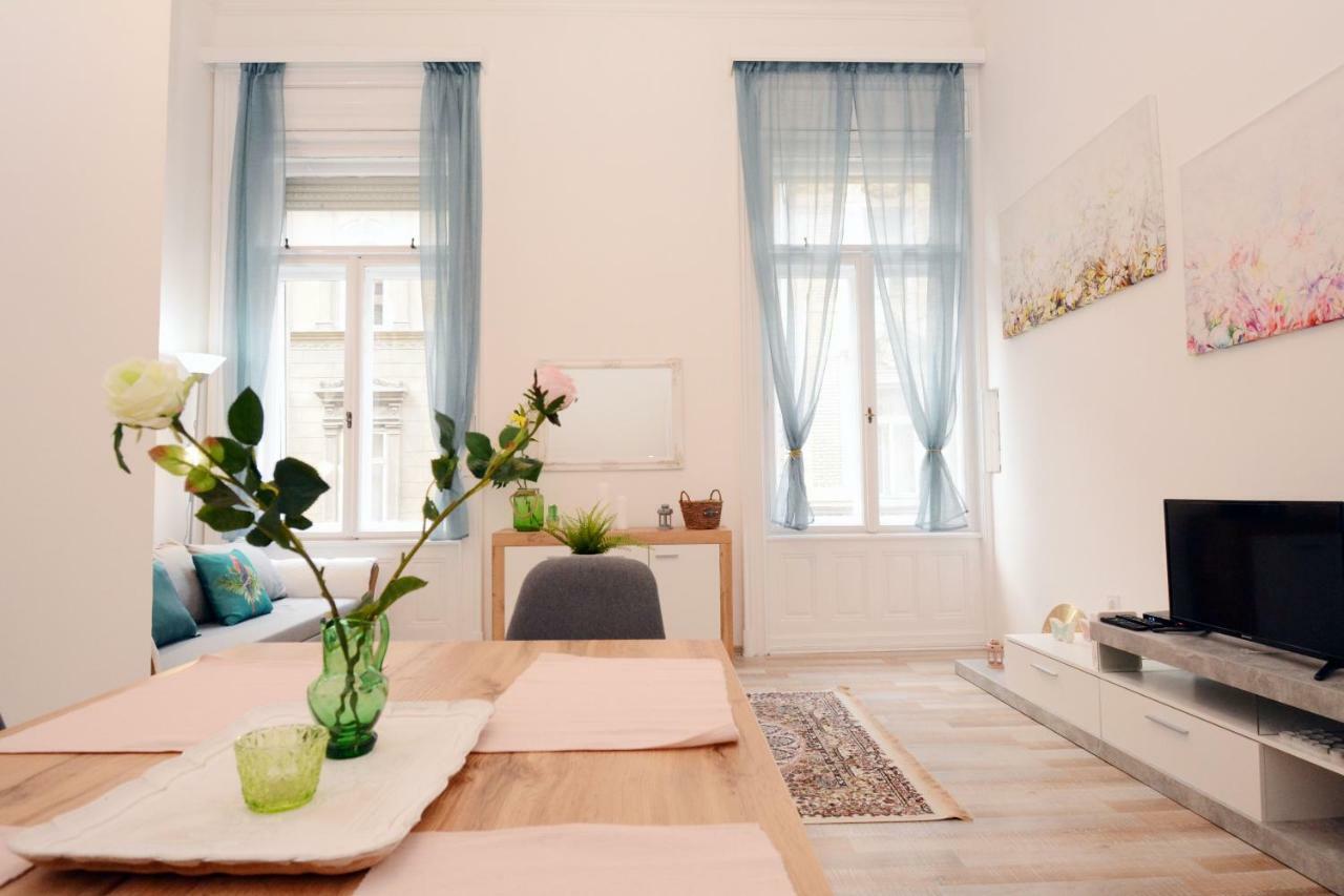 Lillybeth City Center Apartments 布达佩斯 外观 照片